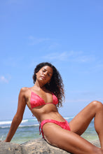 Load image into Gallery viewer, Carioca LOW Bottom in Hibiscus