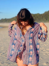 Load image into Gallery viewer, Rosa Beach Shirt