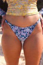 Load image into Gallery viewer, Sunrise Low Bottom in Blueberry ♲