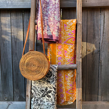 Load image into Gallery viewer, Handwoven Straw Rattan Bag (natural or white)