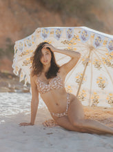 Load image into Gallery viewer, Indie V cut Bottoms Caramel