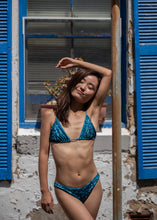 Load image into Gallery viewer, Indigo Bandana Low Bottom ♲