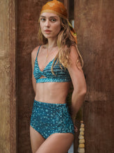 Load image into Gallery viewer, Indigo Twisted Top ♲