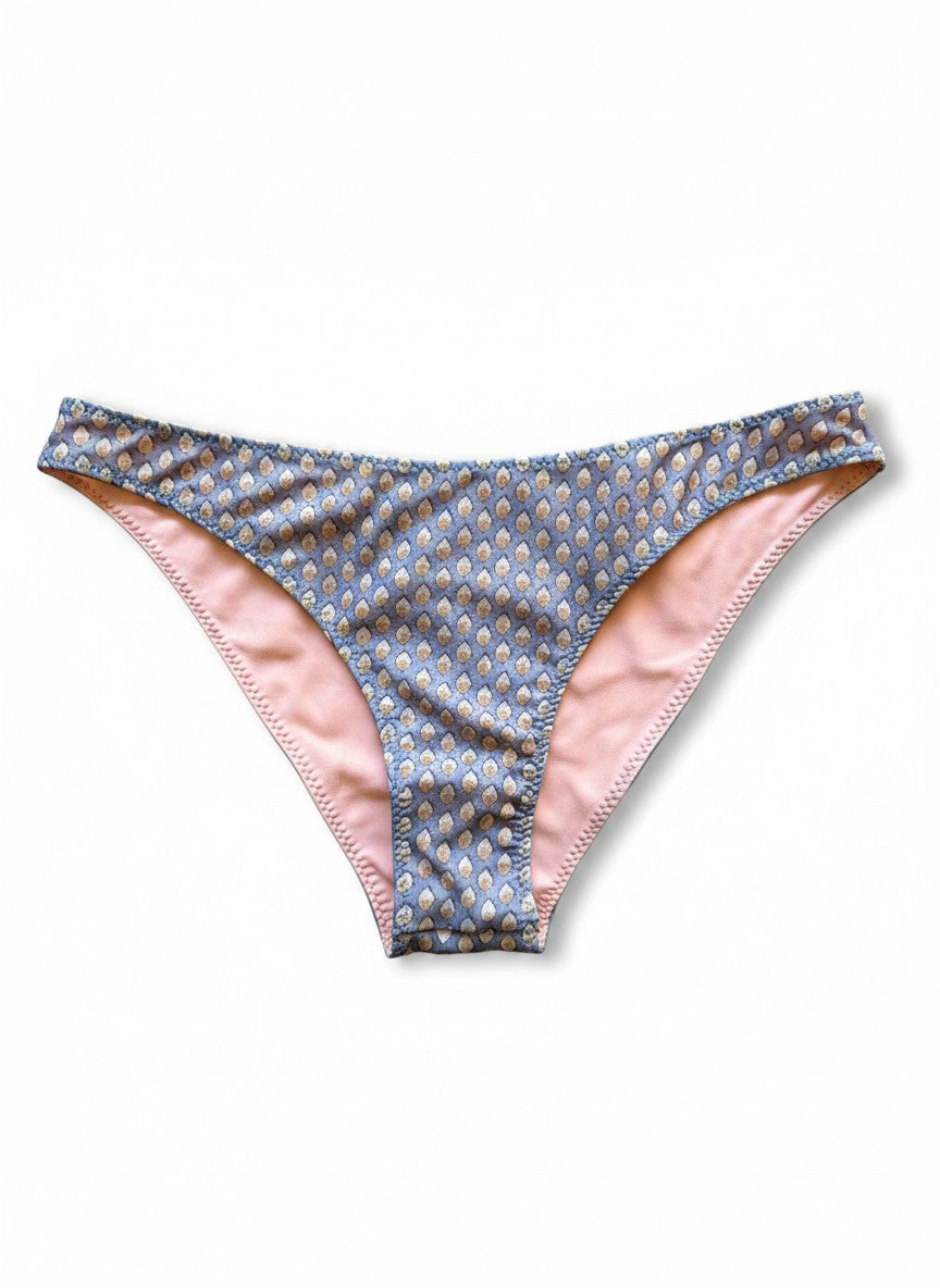 files/FlatLay-0cc431ef-5f5e-45a5-b437-e0ec89ae6a29.jpg