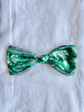 Load image into Gallery viewer, Sample Knotty bandeau top
