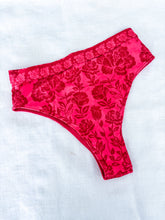 Load image into Gallery viewer, Sample Cheeky HW in Carioca Hibiscus
