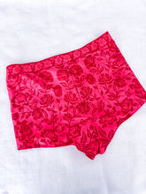 Load image into Gallery viewer, Sample Carioca Swim Short in Hibiscus
