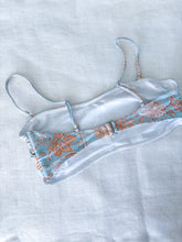 Load image into Gallery viewer, Sample Blossom Bandeau Top
