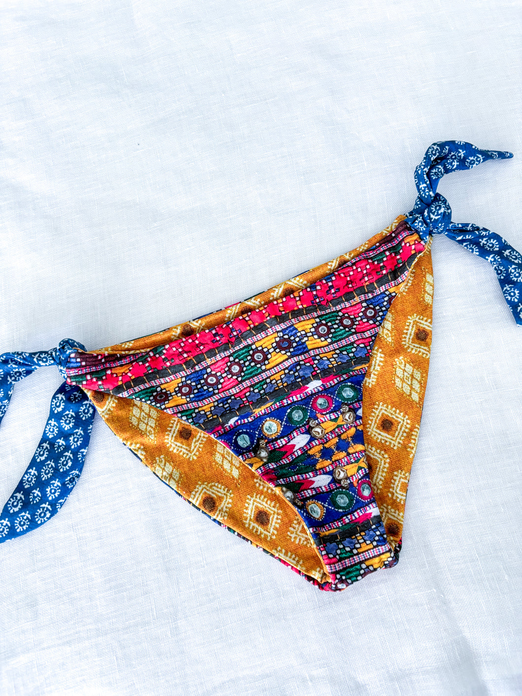 Sample Ellora tie sides
