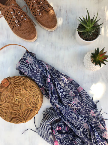 Handwoven Straw Rattan Bag (natural or white)